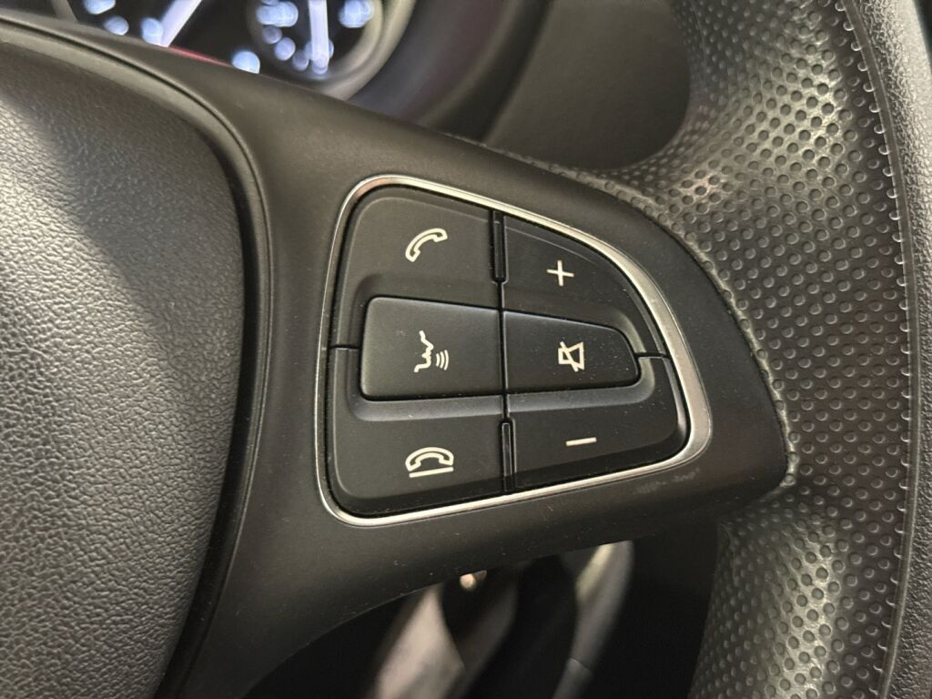 Mercedes-Benz Vito 2022 Valkoinen