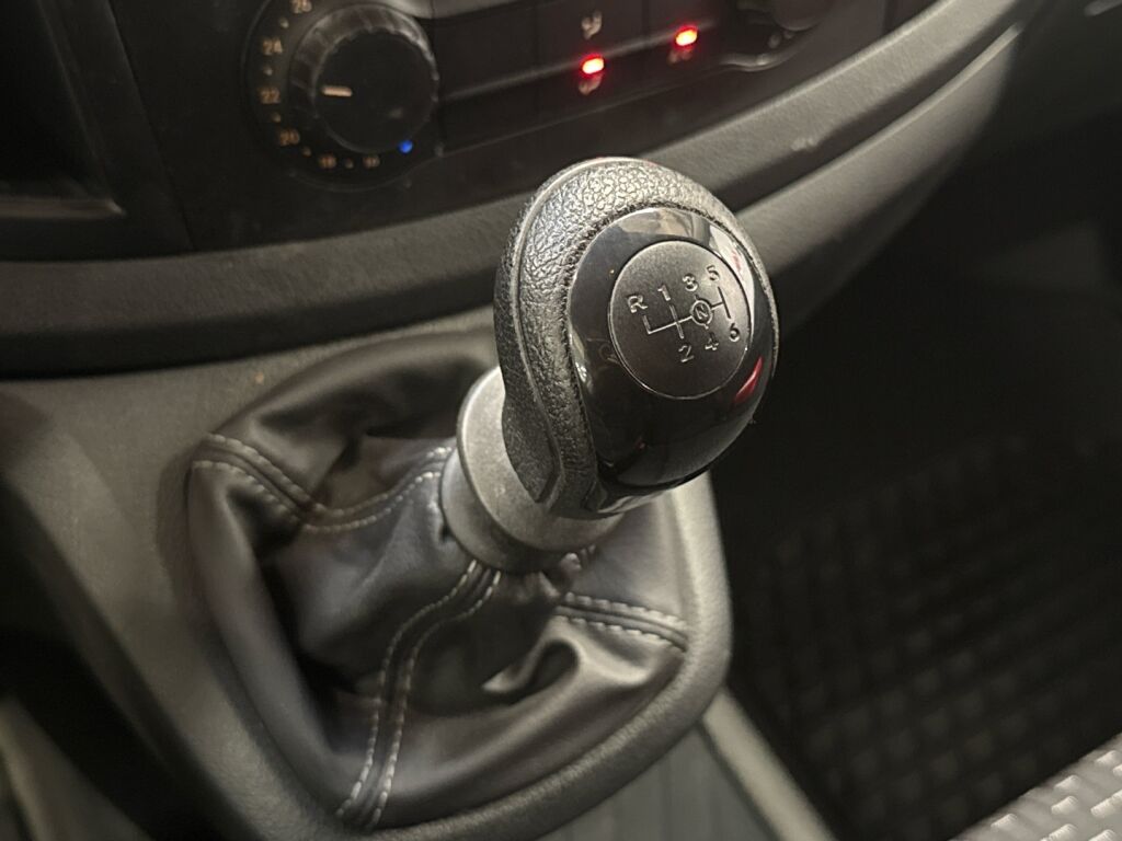 Mercedes-Benz Vito 2022 Valkoinen