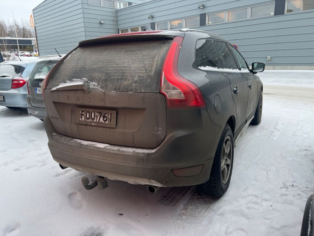 Volvo XC60 2010 Harmaa