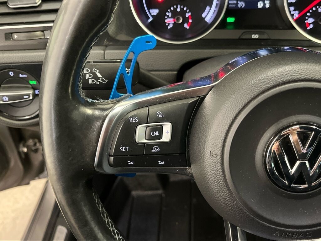 Volkswagen Golf 2015 Harmaa