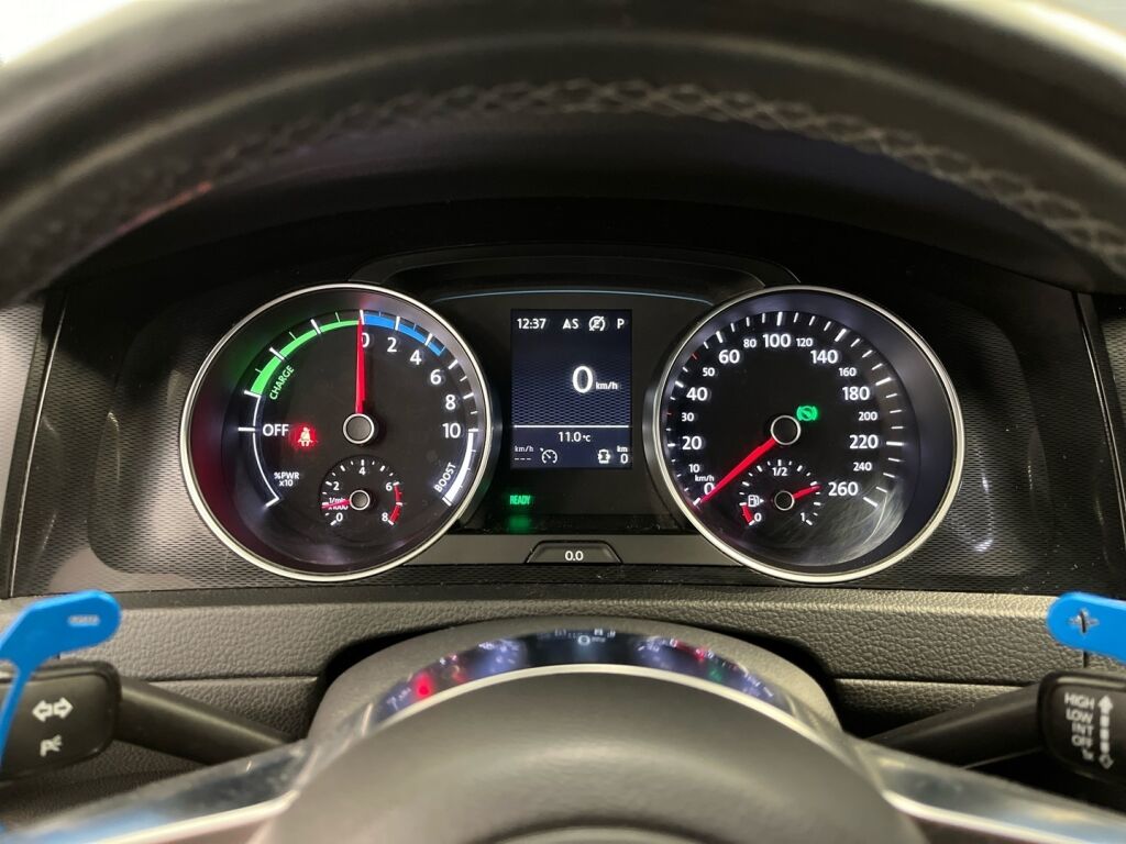 Volkswagen Golf 2015 Harmaa