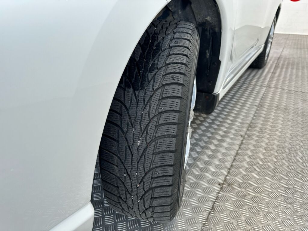 Mitsubishi Outlander PHEV 2021 Valkoinen