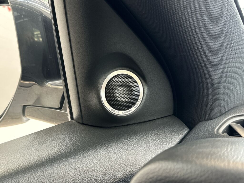 Mitsubishi Outlander PHEV 2021 Valkoinen