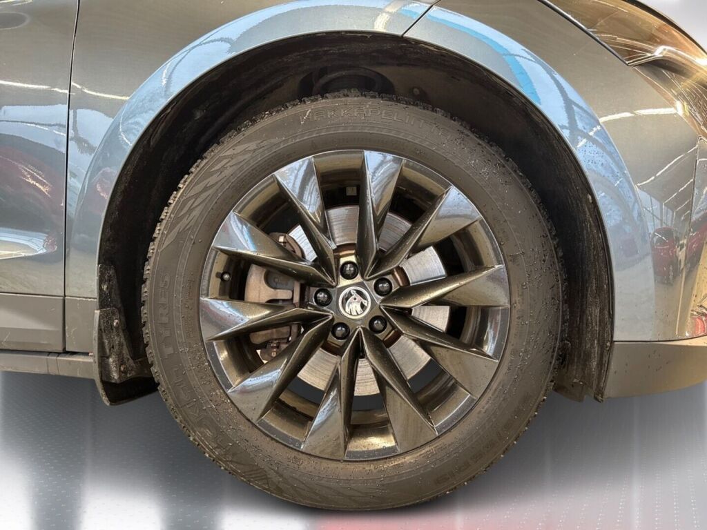 Skoda Enyaq 2021 Harmaa