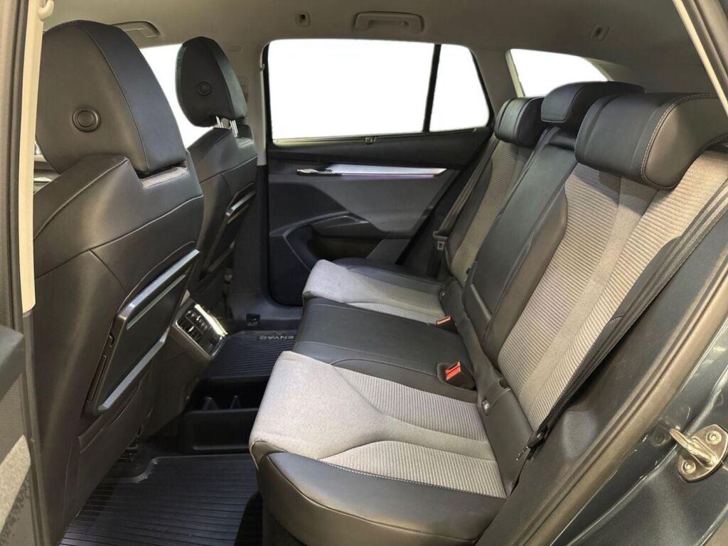 Skoda Enyaq 2021 Harmaa