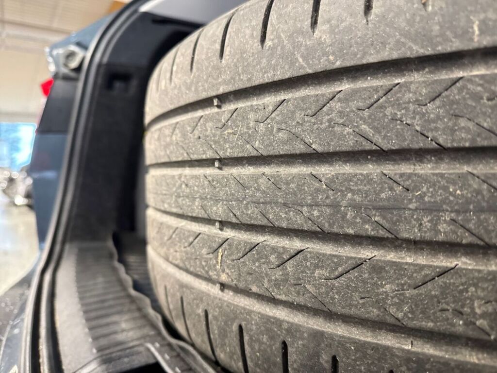 Skoda Enyaq 2021 Harmaa