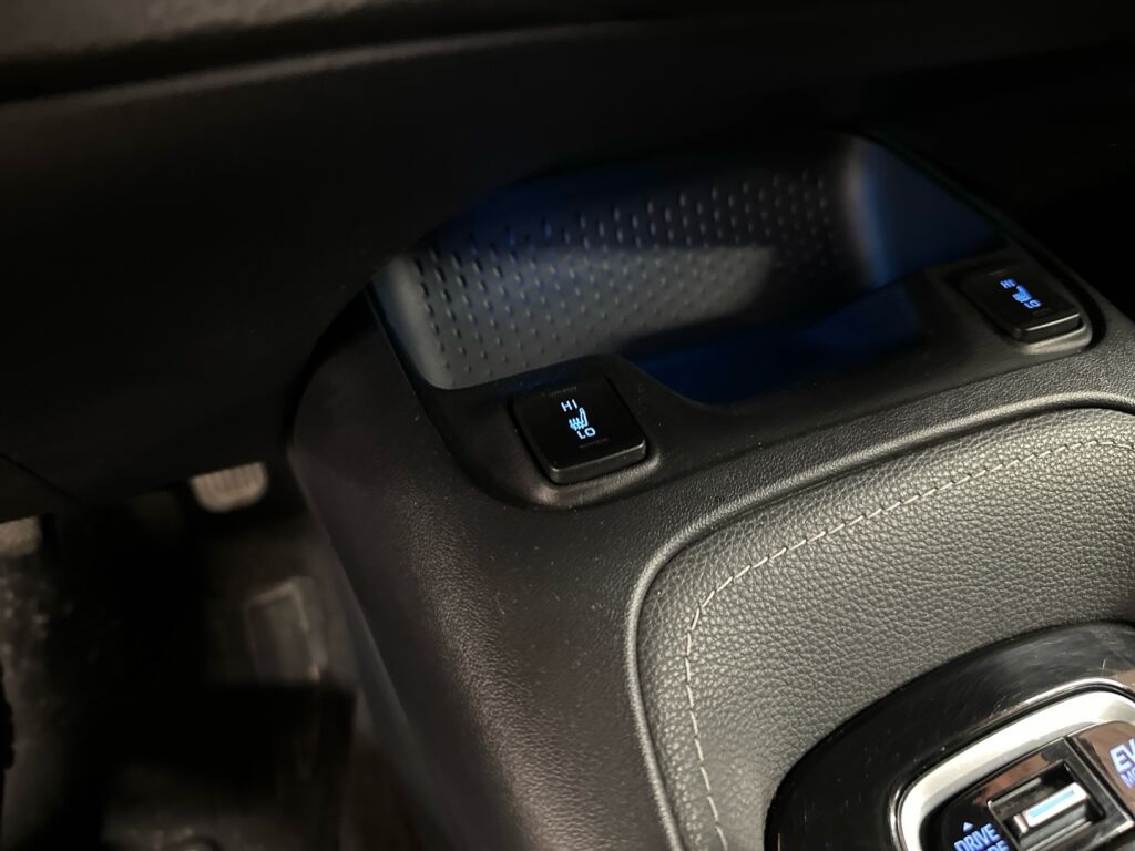 Toyota Corolla 2020 Punainen