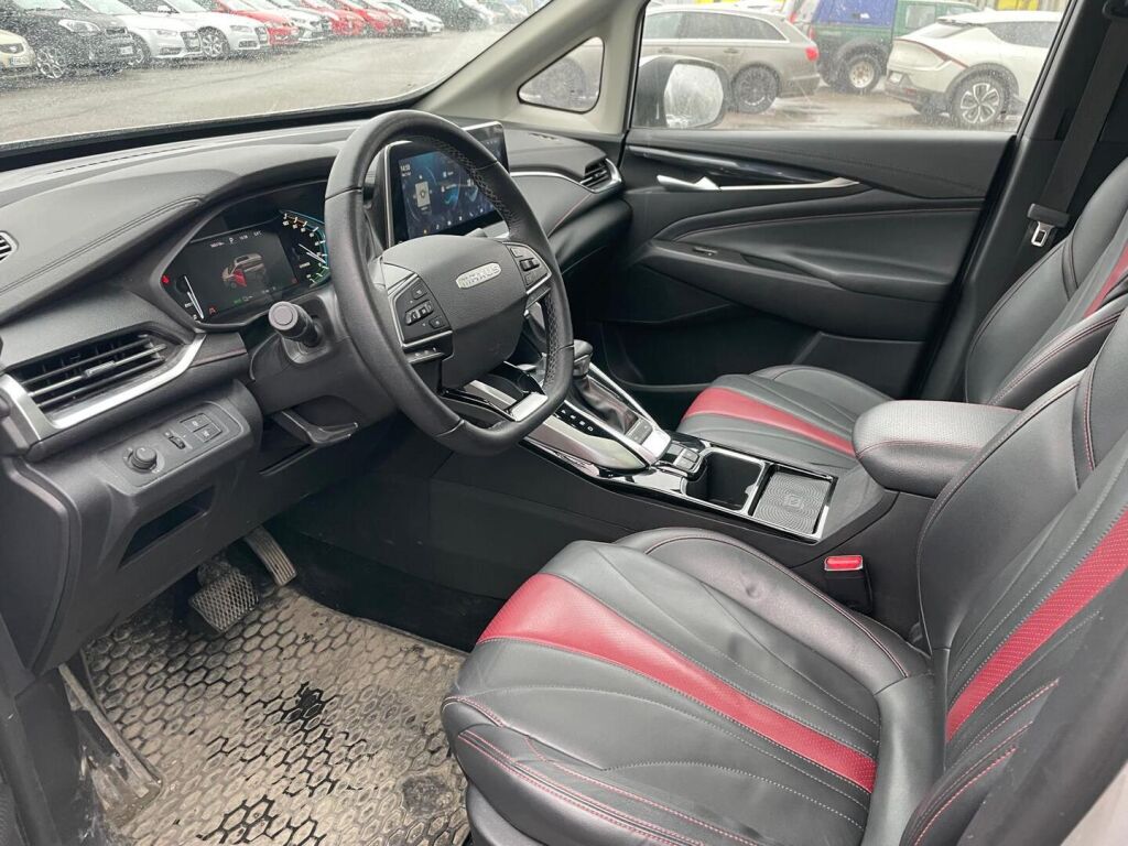 Maxus Euniq 5 2022 Hopea