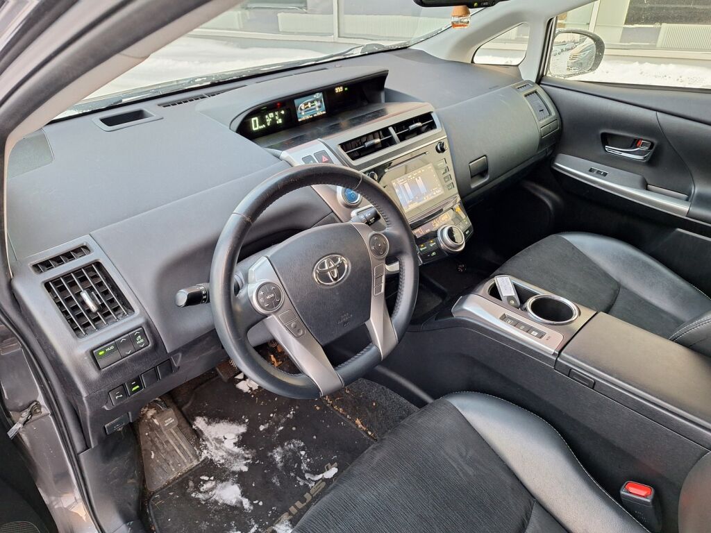 Toyota Prius+ 2016 Harmaa