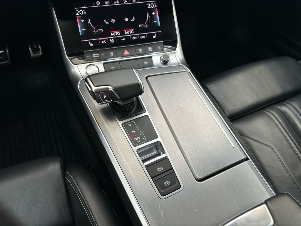 Audi A7 2018 Musta