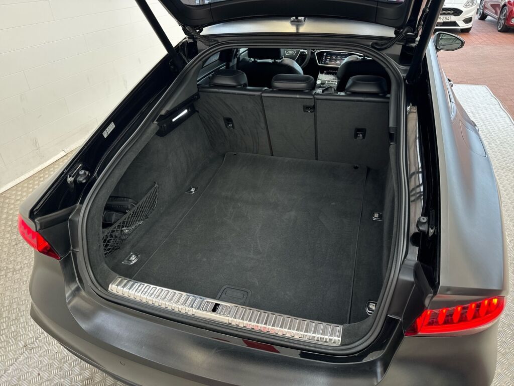 Audi A7 2018 Musta