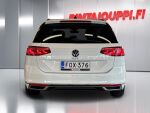 Volkswagen Passat 2021 Valkoinen