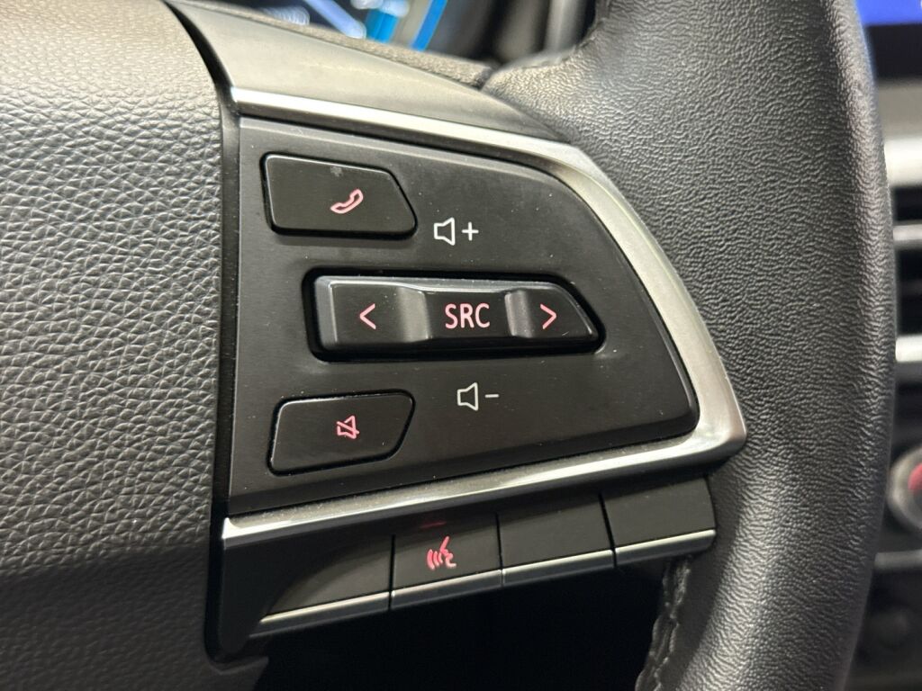 Maxus Euniq 5 2021 Musta