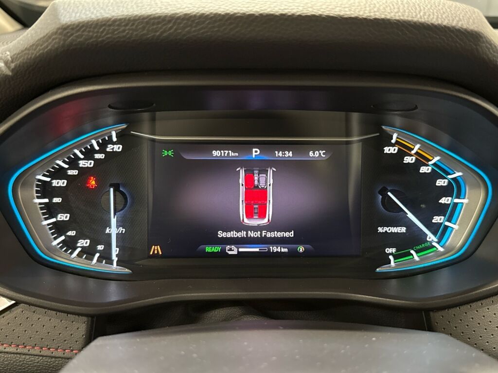 Maxus Euniq 5 2021 Musta