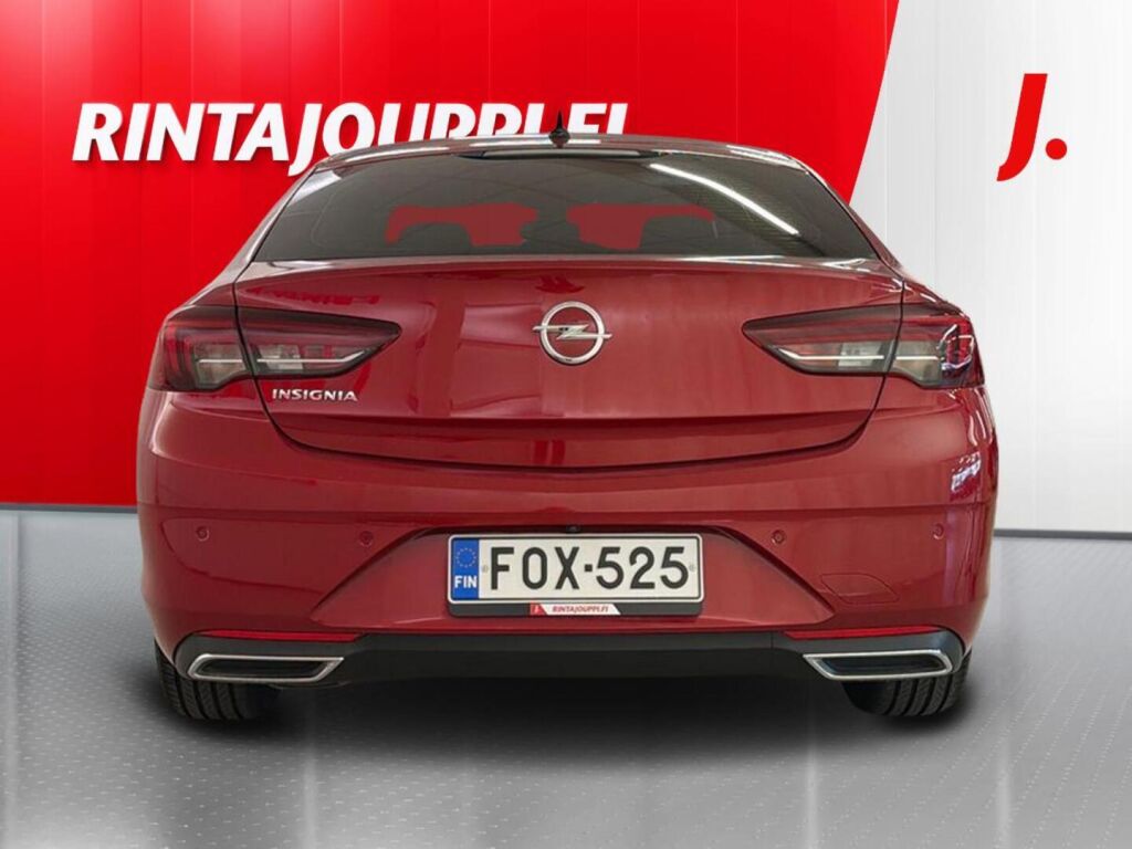 Opel Insignia 2022 Punainen