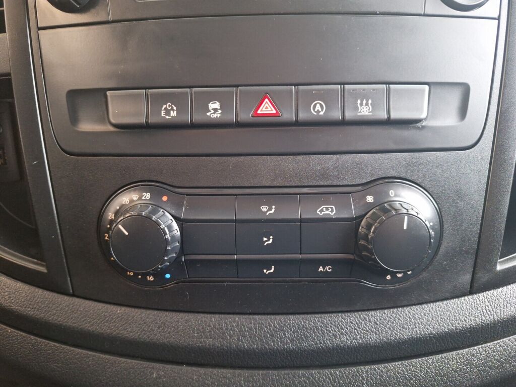 Mercedes-Benz Vito 2016 Valkoinen