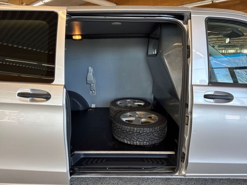 Mercedes-Benz Vito 2022 Harmaa