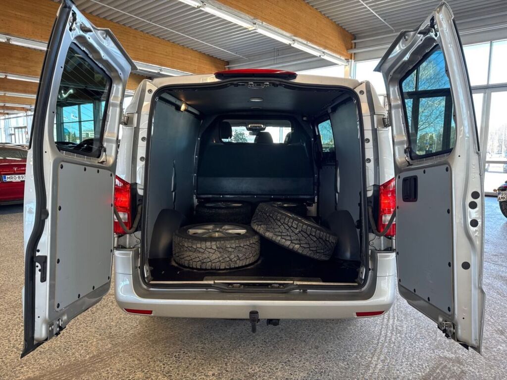 Mercedes-Benz Vito 2022 Harmaa