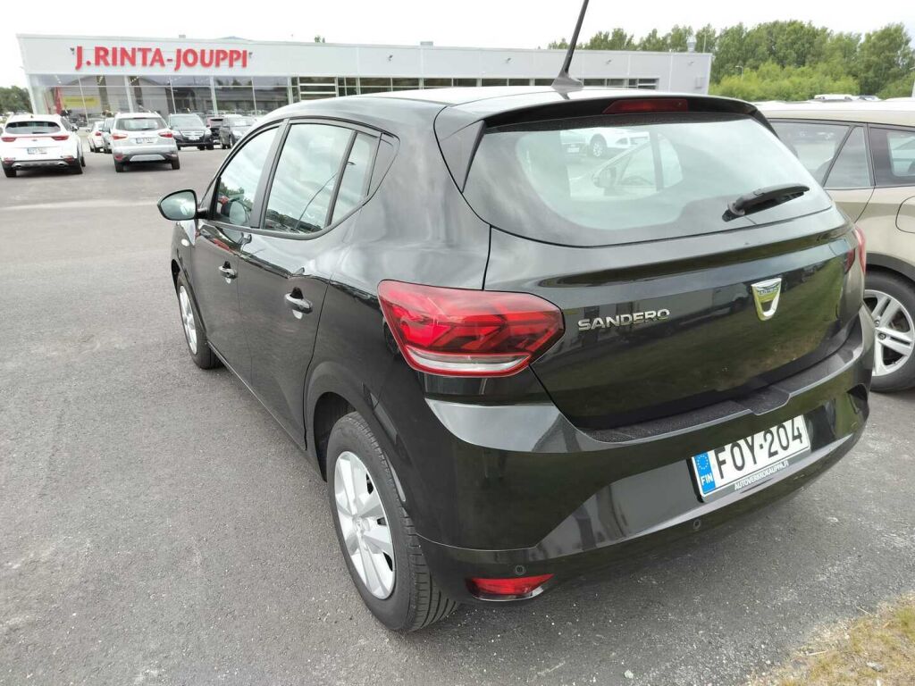 Dacia Sandero 2022 Musta