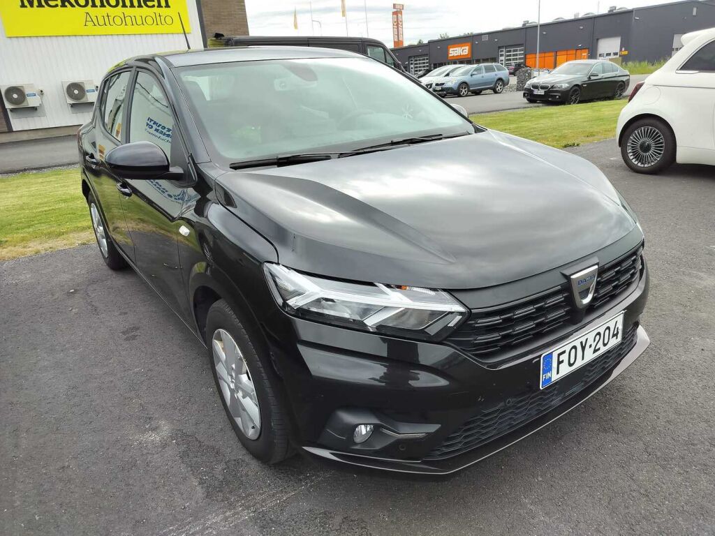 Dacia Sandero 2022 Musta