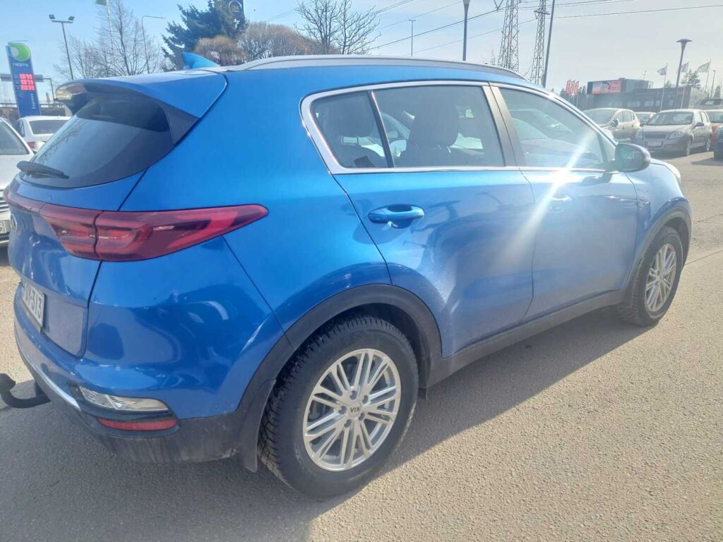 Kia Sportage 2022 Sininen