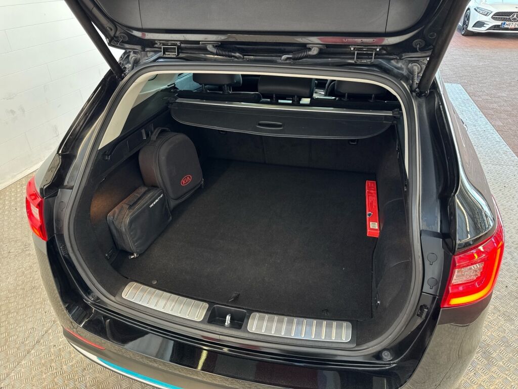 Kia Optima 2018 Musta