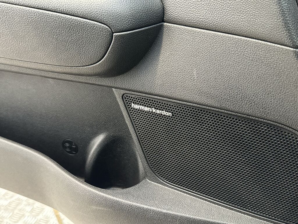 Kia Optima 2018 Musta