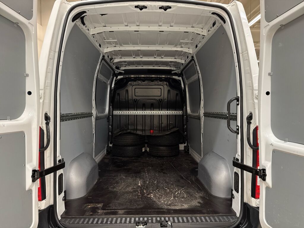 Renault Master 2021 Valkoinen