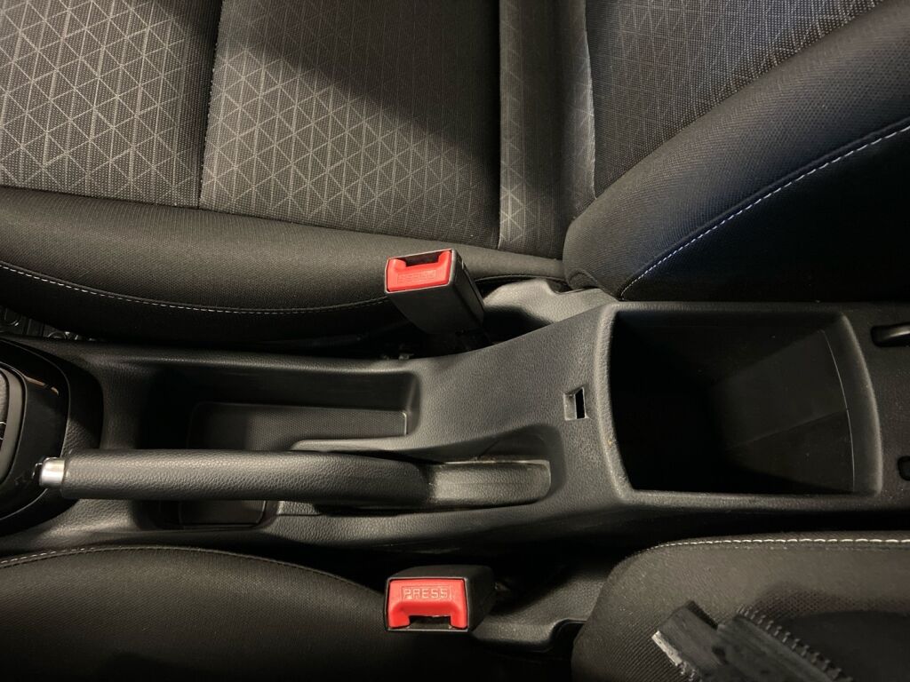 Kia Picanto 2022 Punainen