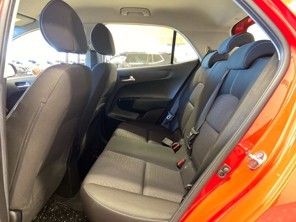 Kia Picanto 2022 Punainen