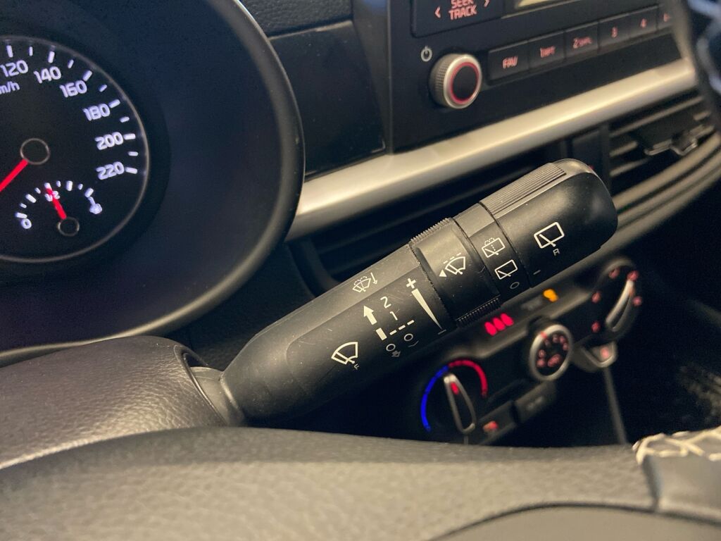 Kia Picanto 2022 Punainen