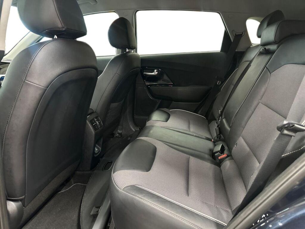 Kia Niro 2022 Sininen