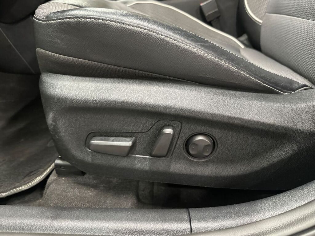 Kia Niro 2022 Sininen