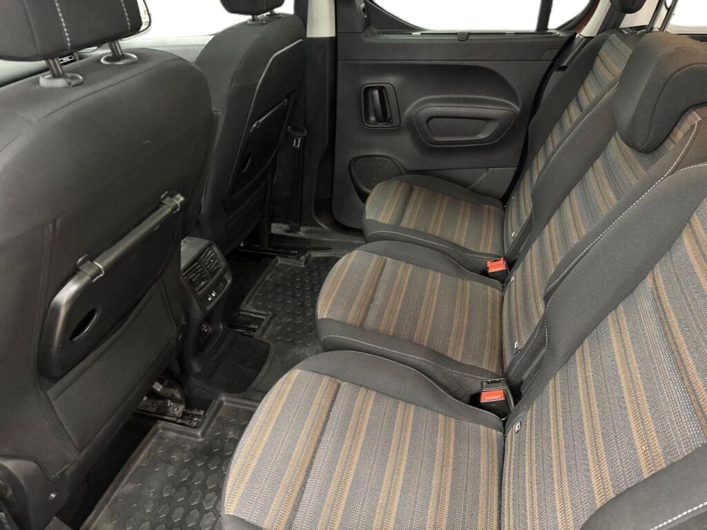 Opel Combo-e 2021 Ruskea (beige)