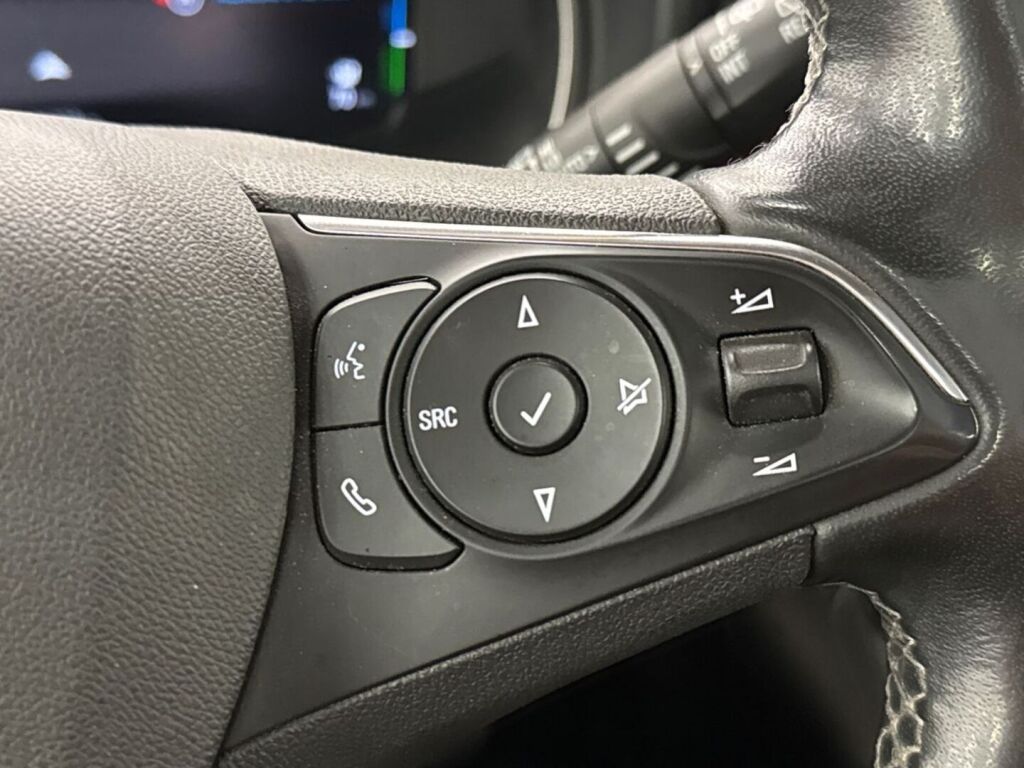 Opel Combo-e 2021 Ruskea (beige)