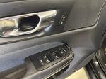 Volvo V60 2019 Musta