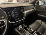Volvo V60 2019 Musta