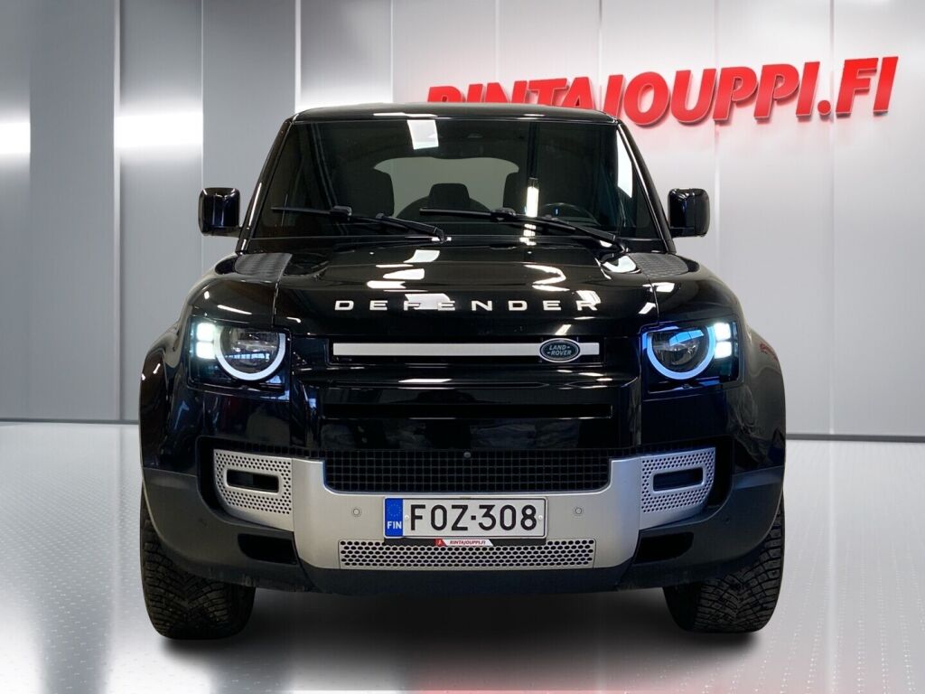 Land Rover Defender 2022 Musta