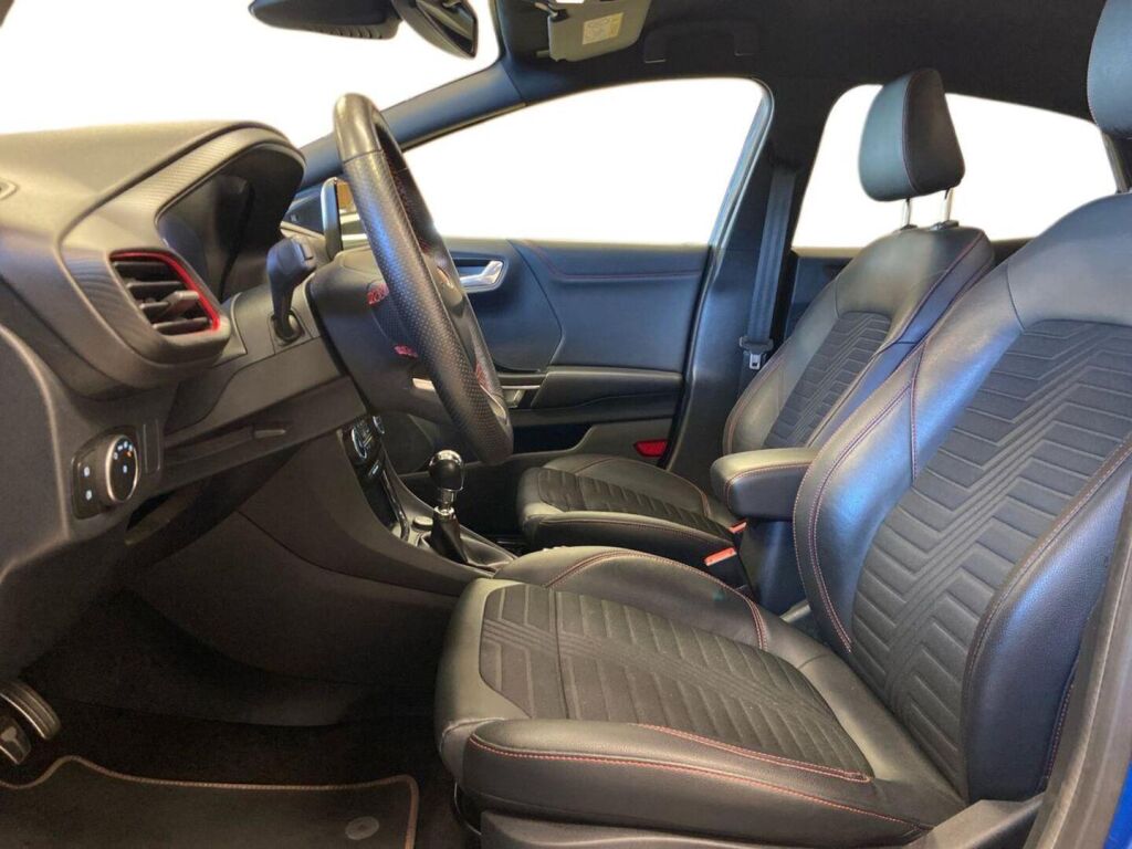 Ford Puma 2020 Sininen