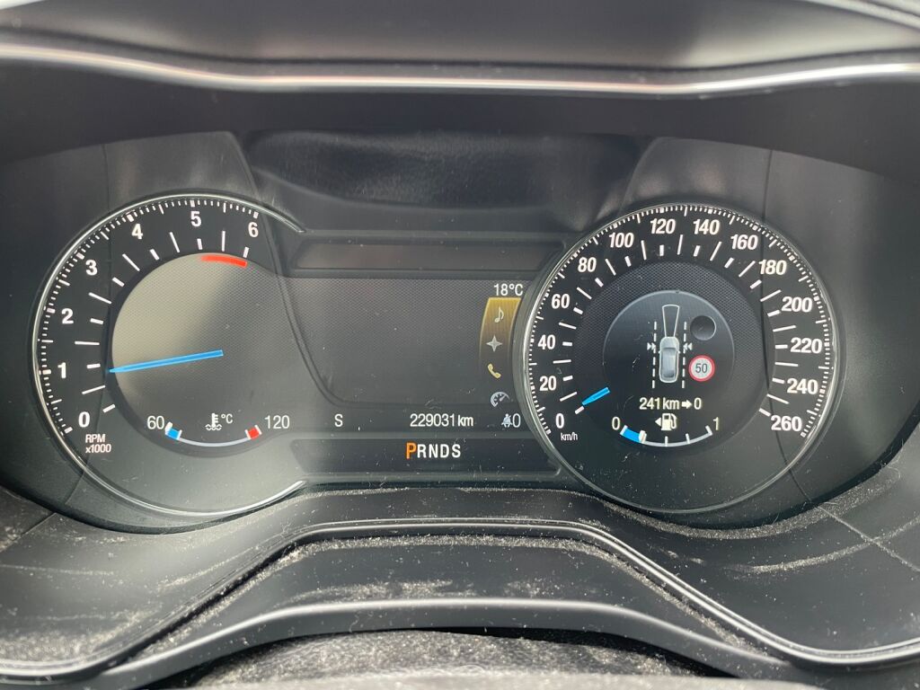 Ford Mondeo 2018 Sininen