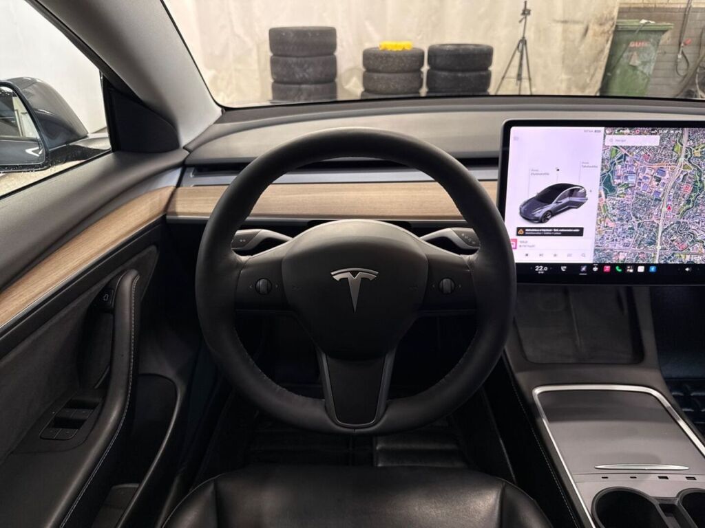 Tesla Model 3 2021 Harmaa
