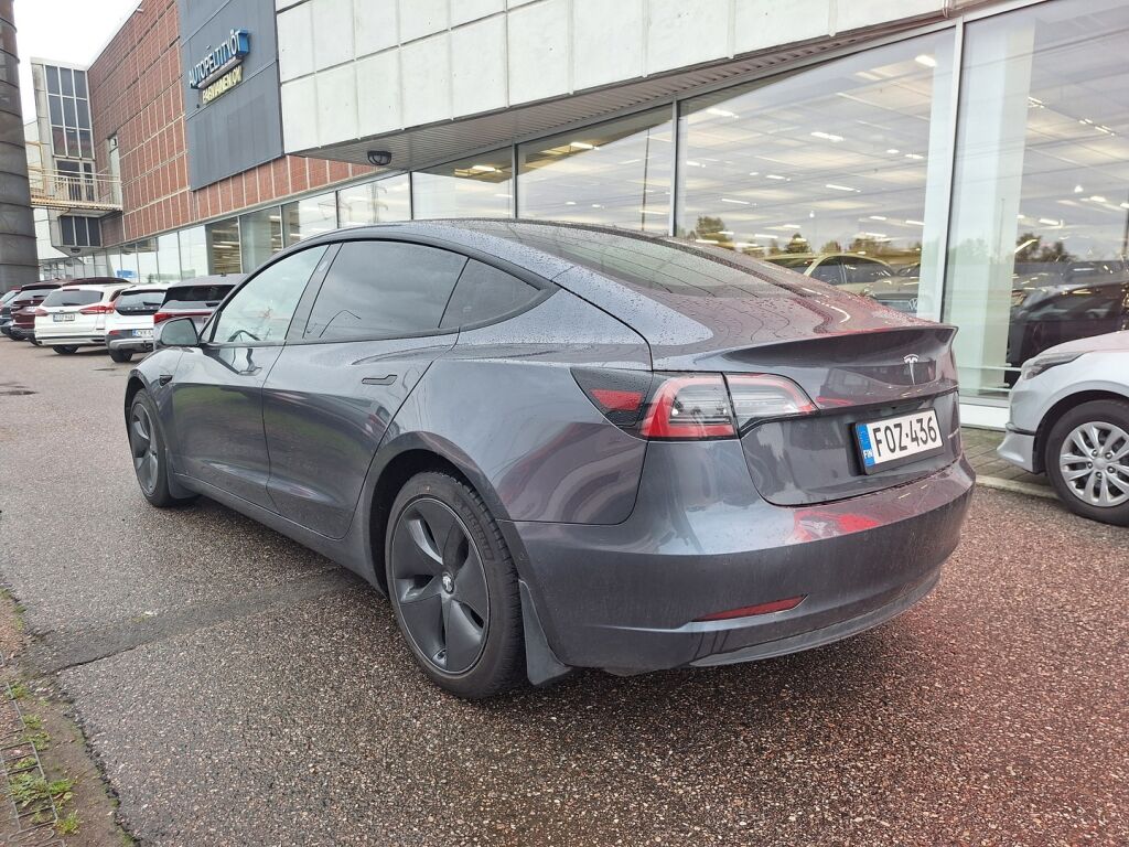 Tesla Model 3 2021 Harmaa