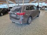 Mitsubishi Outlander 2019 Ruskea (beige)