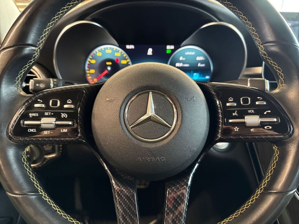 Mercedes-Benz C 2019 Musta