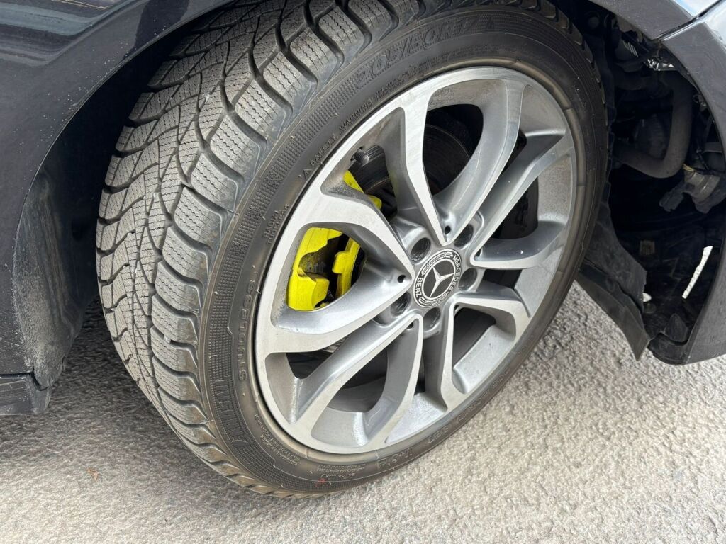 Mercedes-Benz C 2019 Musta