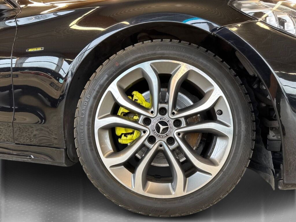 Mercedes-Benz C 2019 Musta