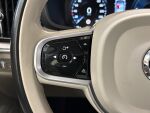 Volvo V60 2021 Musta