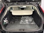 Volvo V60 2021 Musta