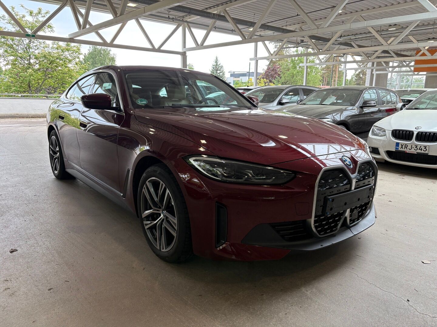 BMW i4