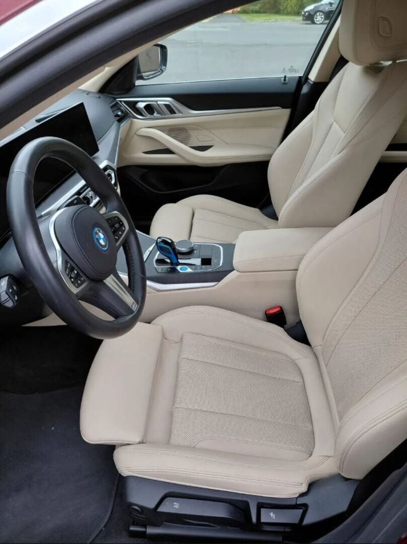 BMW i4 2023 